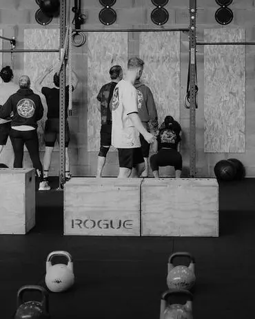 Cours collectif de CrossFit coaché par Marvin